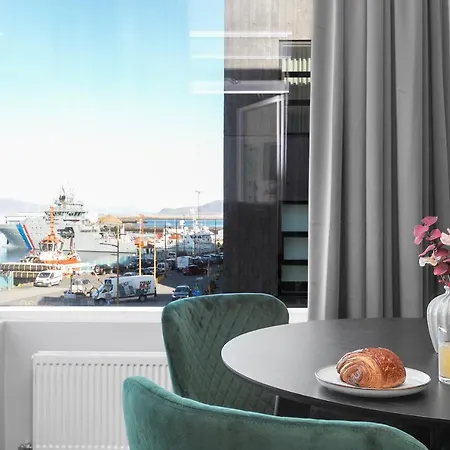 Modern Downtown - Harbour View * Reikiavik